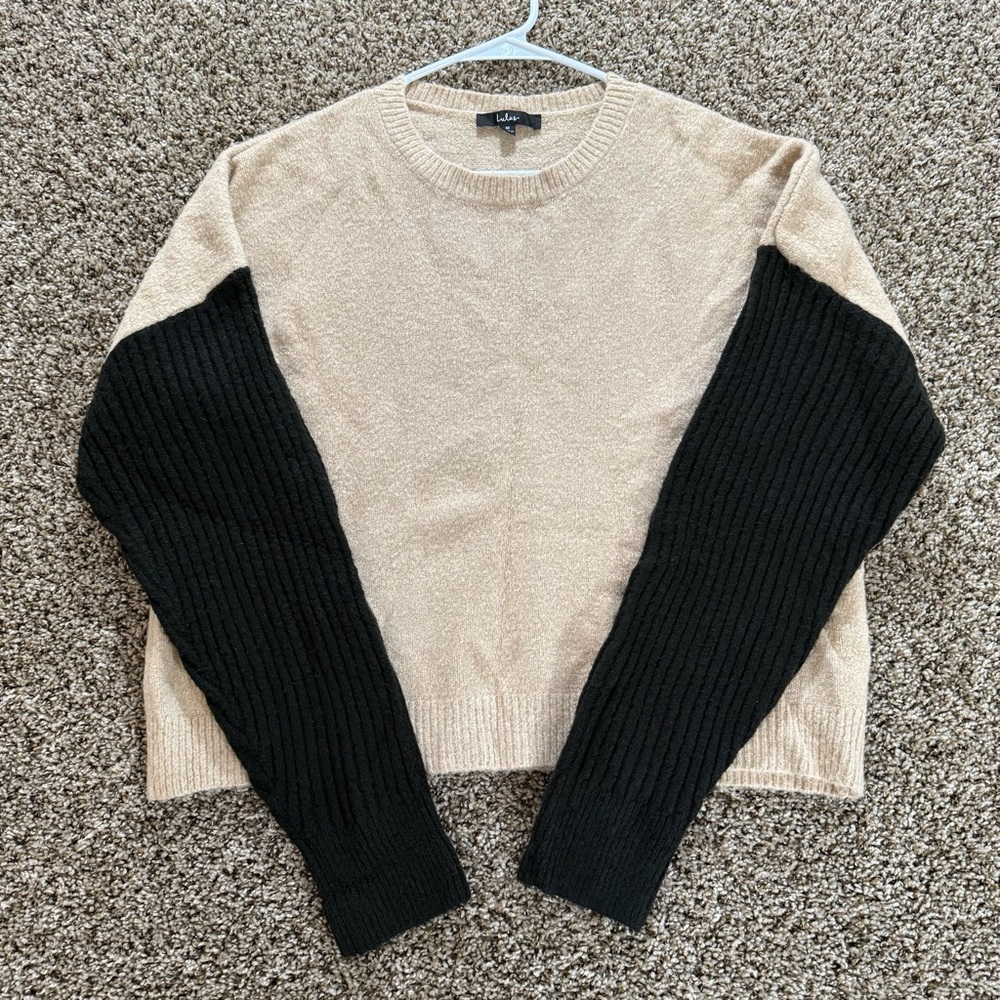 Lulus Womens M Colorblock Sweater Tan Black Long Sleeve Cozy Pullover Soft Knit‎